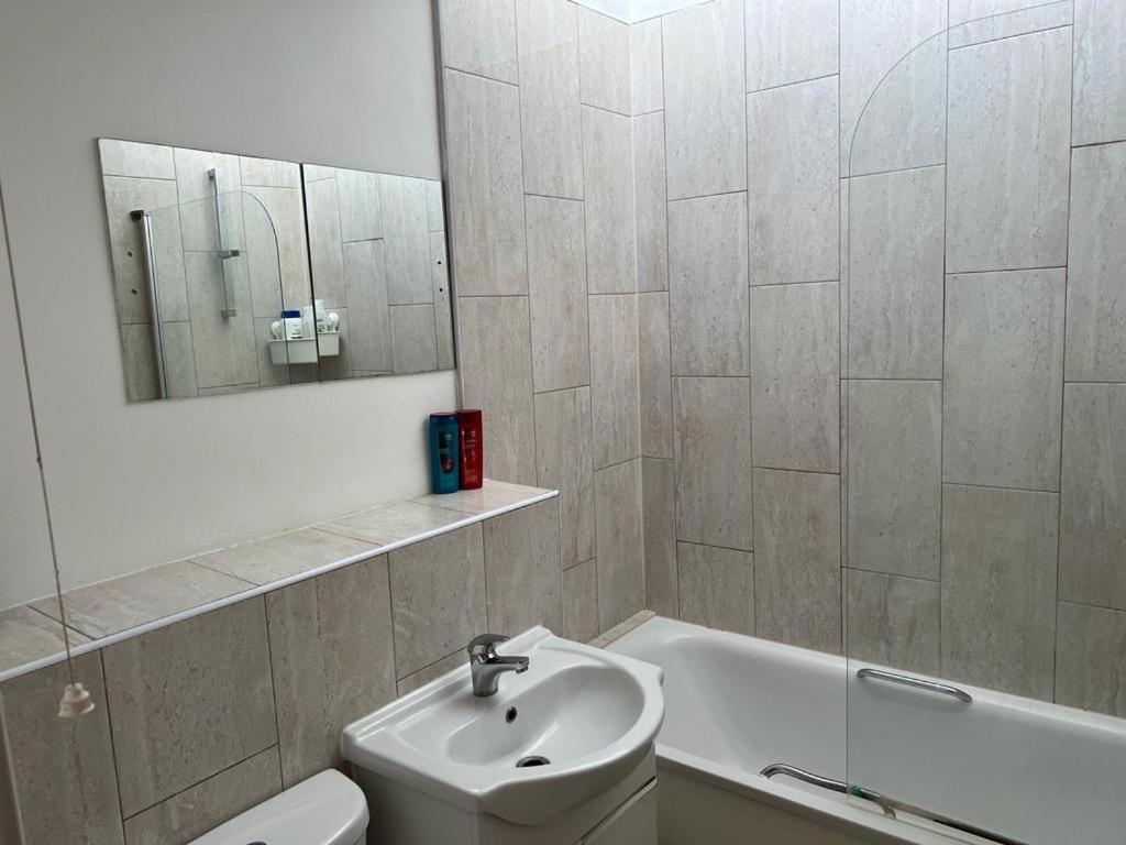 Апартаменты Entire Flat In Euston-Kings Cross Лондон Экстерьер фото